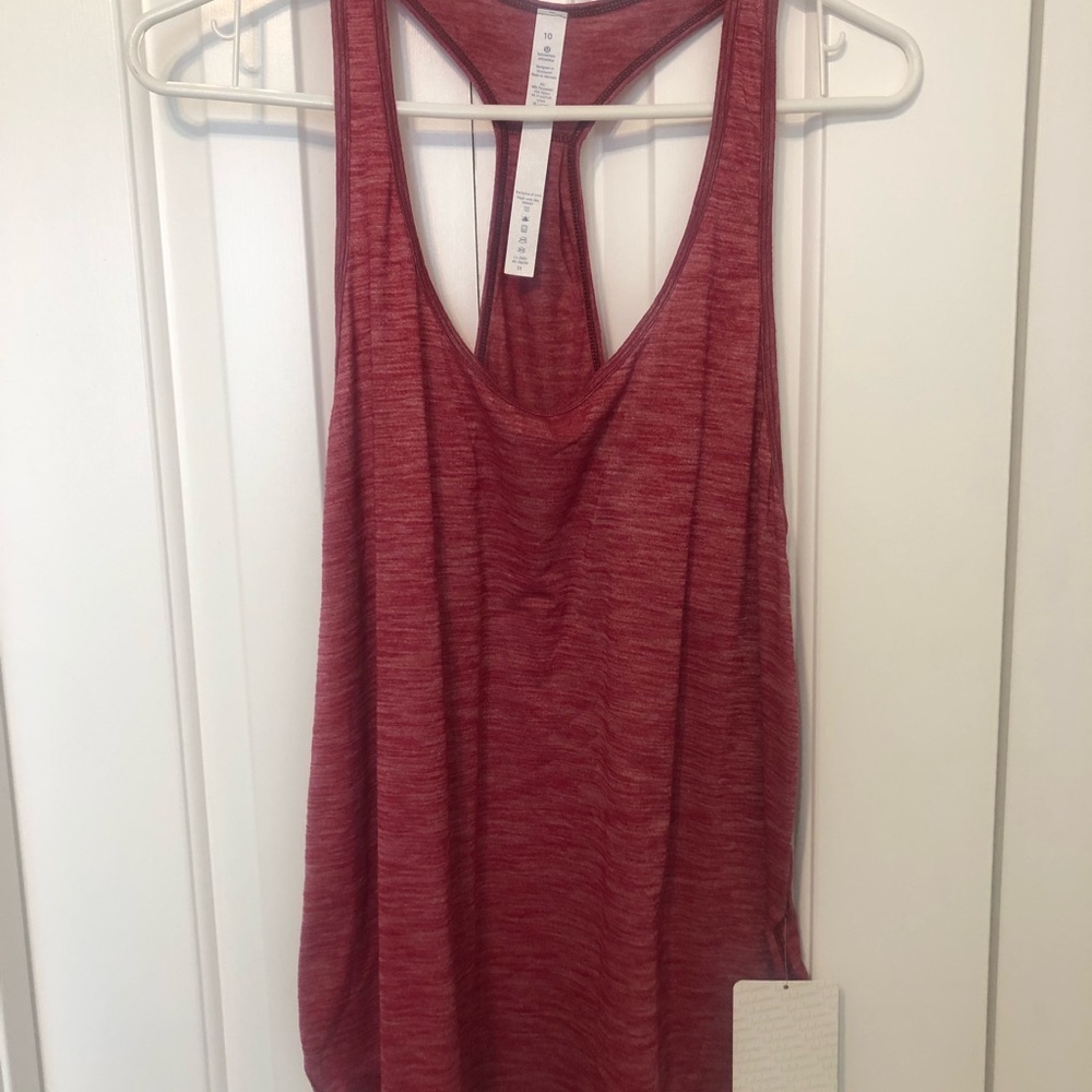 lululemon athletica women's red racerback tank - Picture 2 of 3